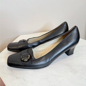 🔥Salvatore Ferragamo Women’s Elegant Black Heels Size 8.5 EauC🔥